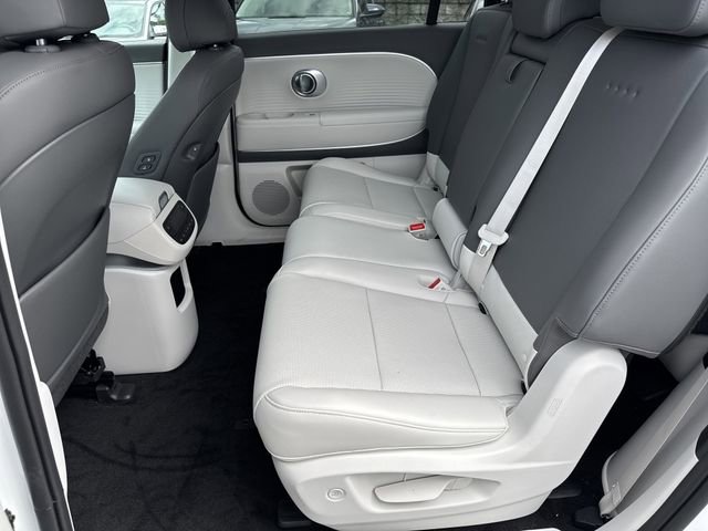 New 2026 Hyundai Ioniq 9 SEL AWD/4WD image 12