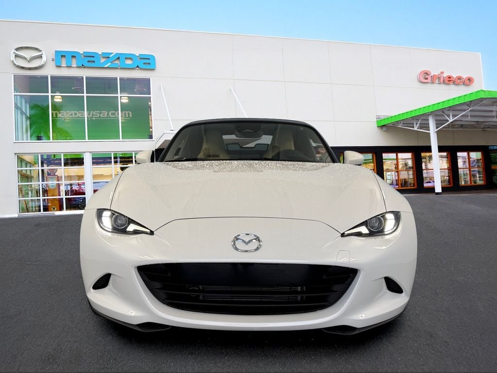New 2026 MAZDA MX-5 Miata Grand Touring RWD image 2