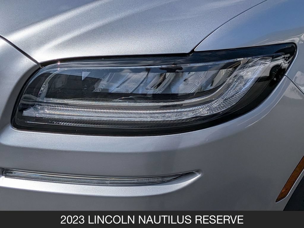 Used 2023 Lincoln Nautilus Reserve FWD image 10