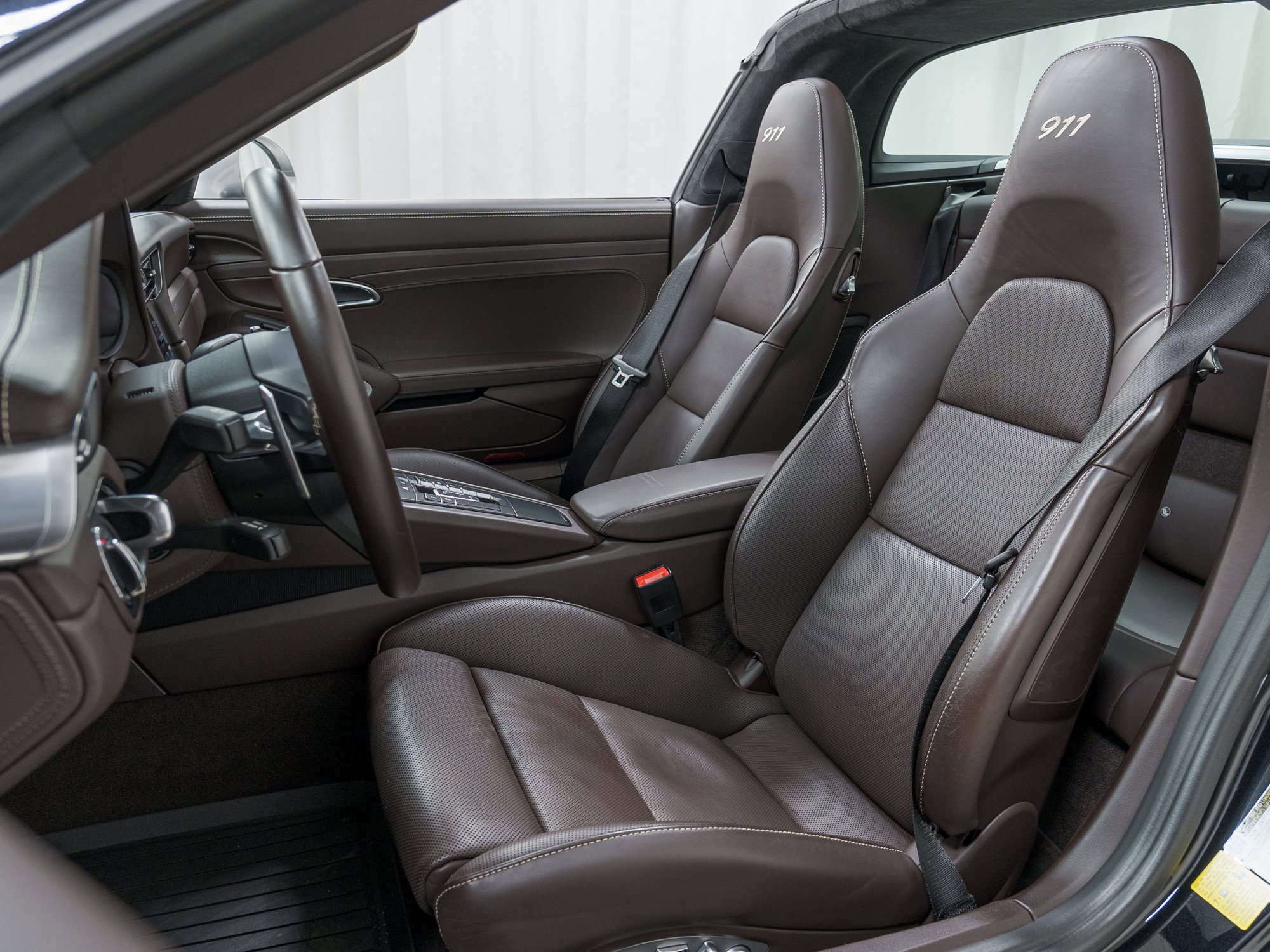 Certified 2019 Porsche 911 Targa 4 GTS image 18