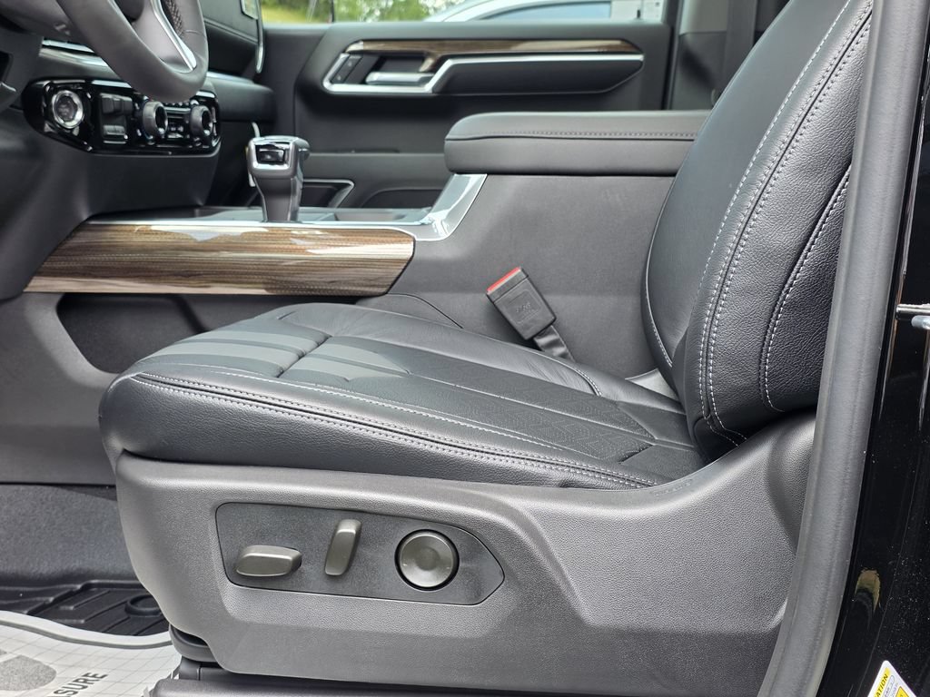 New 2026 Chevrolet Silverado 1500 RST AWD/4WD image 22