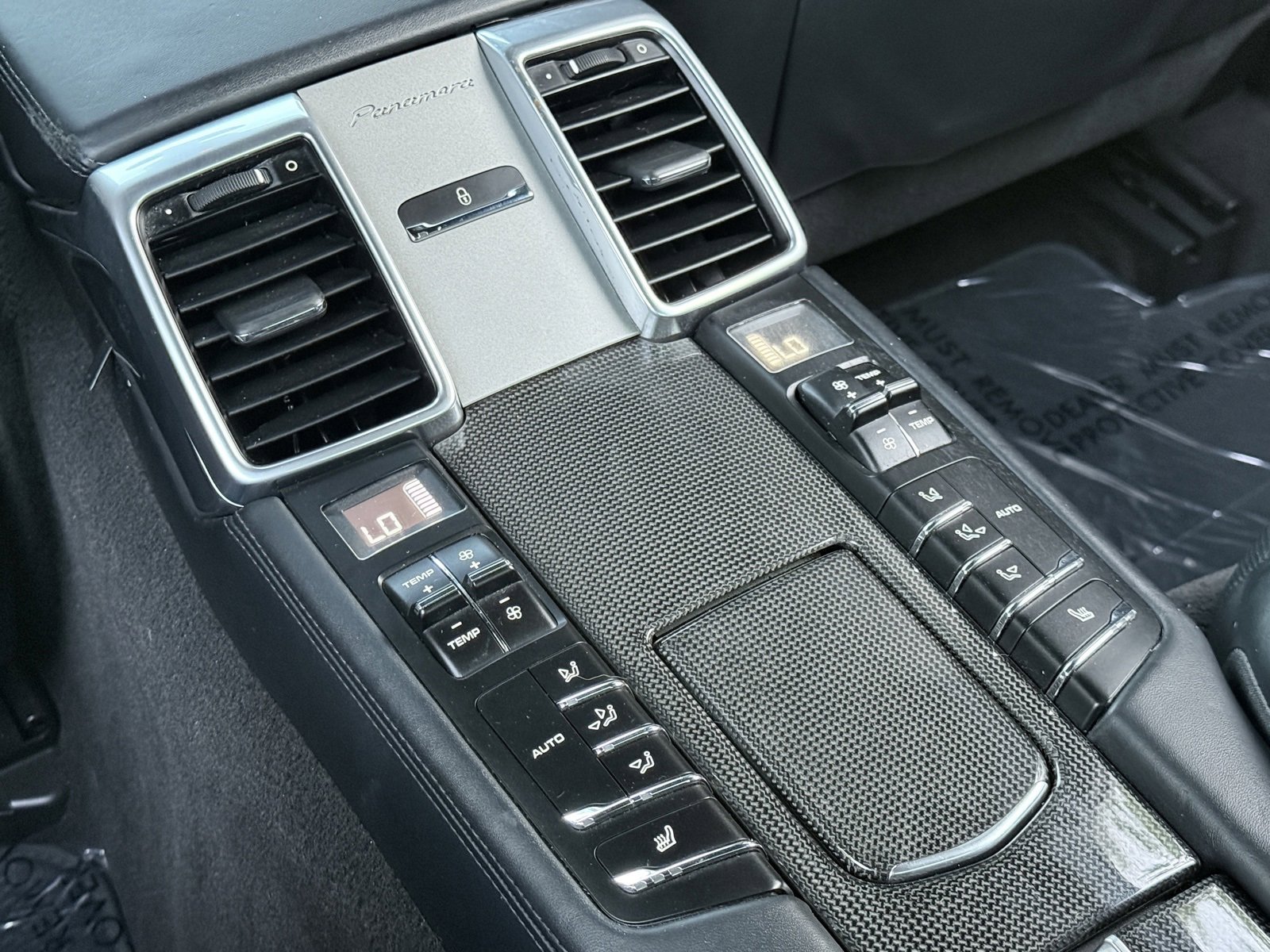 Used 2016 Porsche Panamera GTS image 43