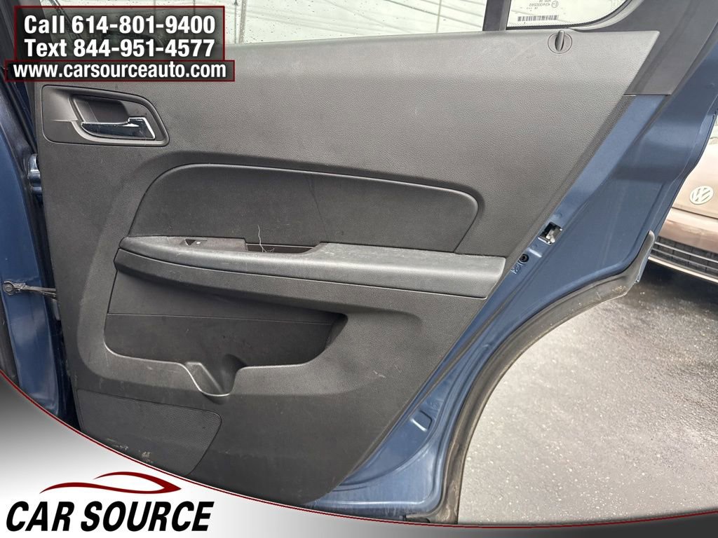 Used 2017 Chevrolet Equinox LT w/ Convenience Package image 21