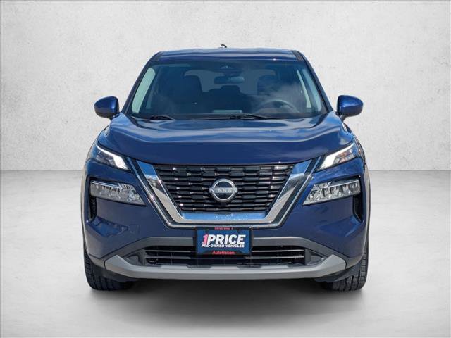 Used 2023 Nissan Rogue SV video 2
