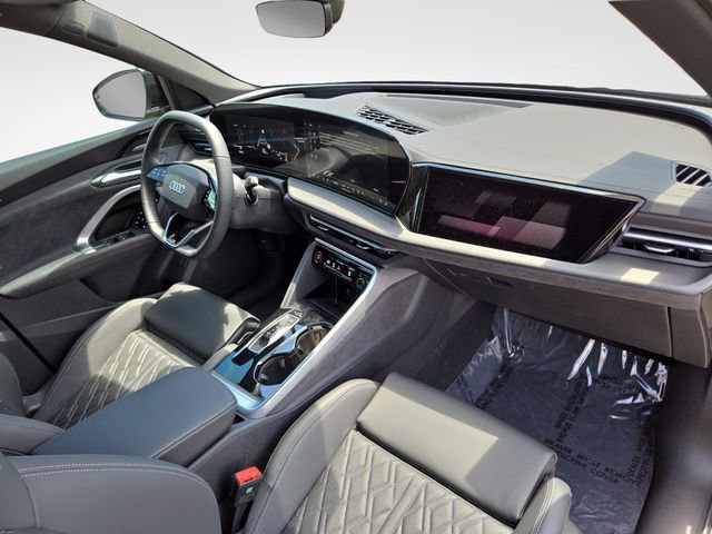 New 2025 Audi SQ5 Prestige AWD/4WD image 28