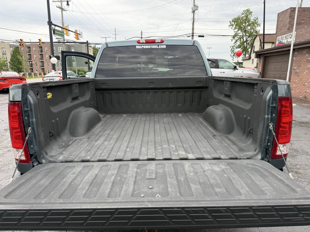 Used 2011 GMC Sierra 1500 SLE w/ Power Tech Package AWD/4WD image 18