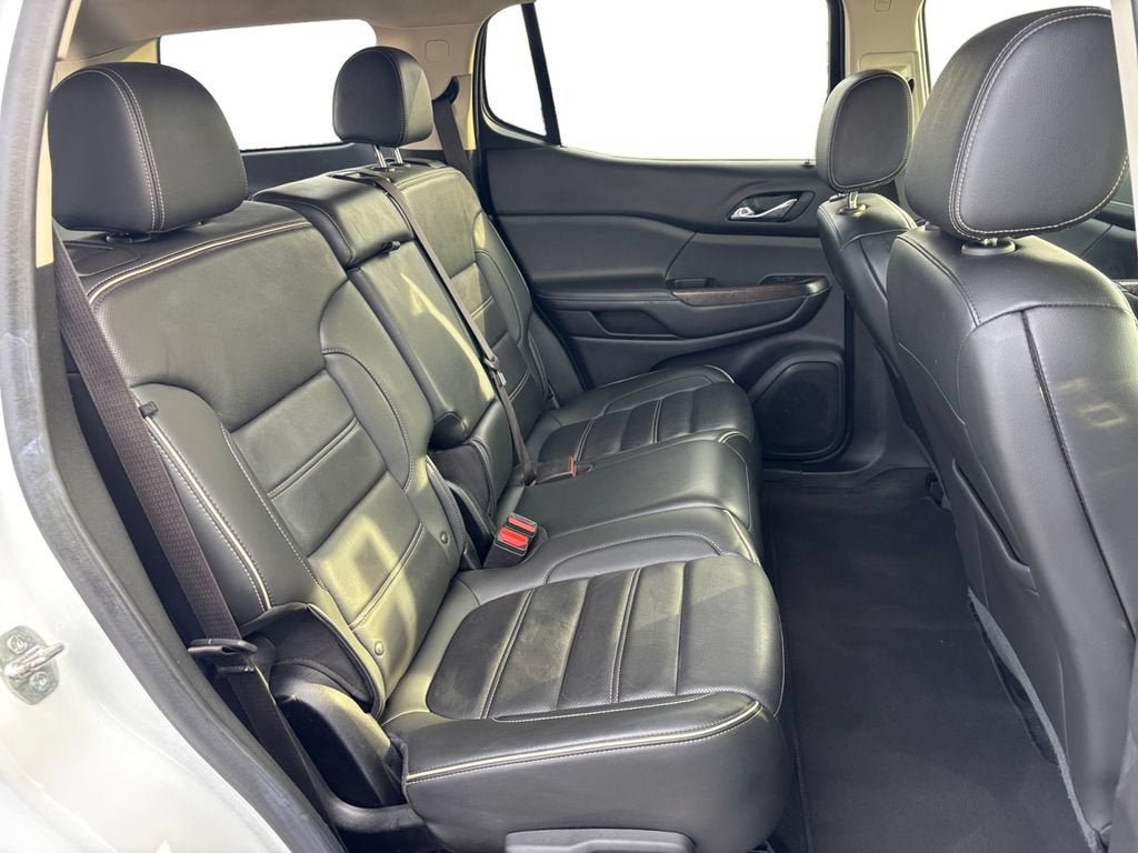 Certified 2023 GMC Acadia Denali FWD image 18