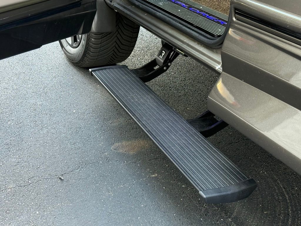 New 2025 GMC Savana 2500 w/ Driver Convenience Package image 15