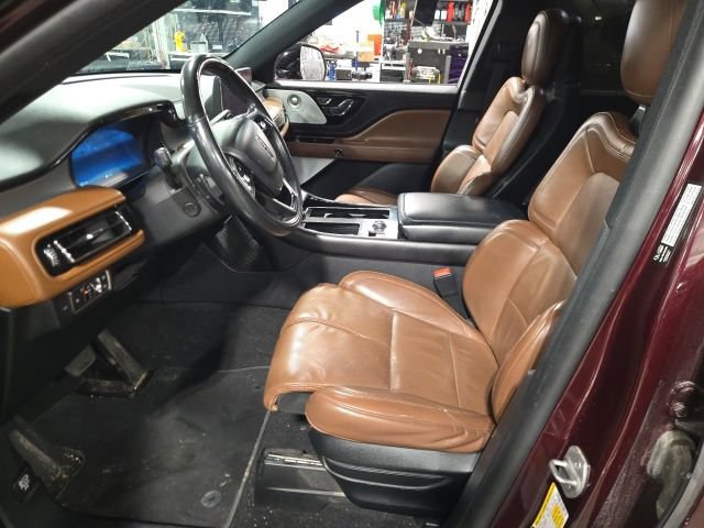 Used 2020 Lincoln Aviator Reserve w/ Equipment Group 202A AWD/4WD image 13