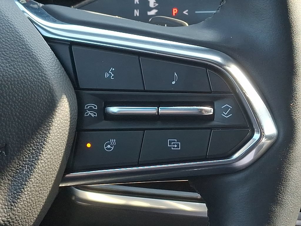 Used 2025 Chevrolet Equinox LT FWD image 24