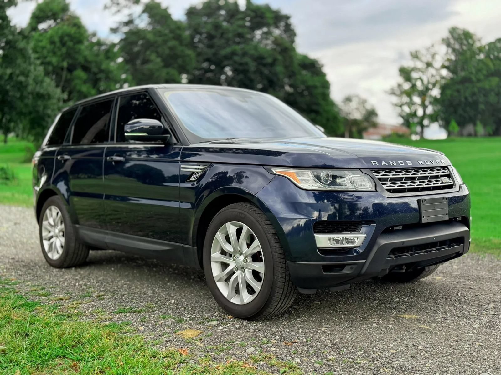 Used 2016 Land Rover Range Rover Sport HSE AWD/4WD image 5