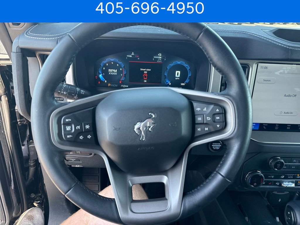 Used 2025 Ford Bronco Outer Banks AWD/4WD image 18