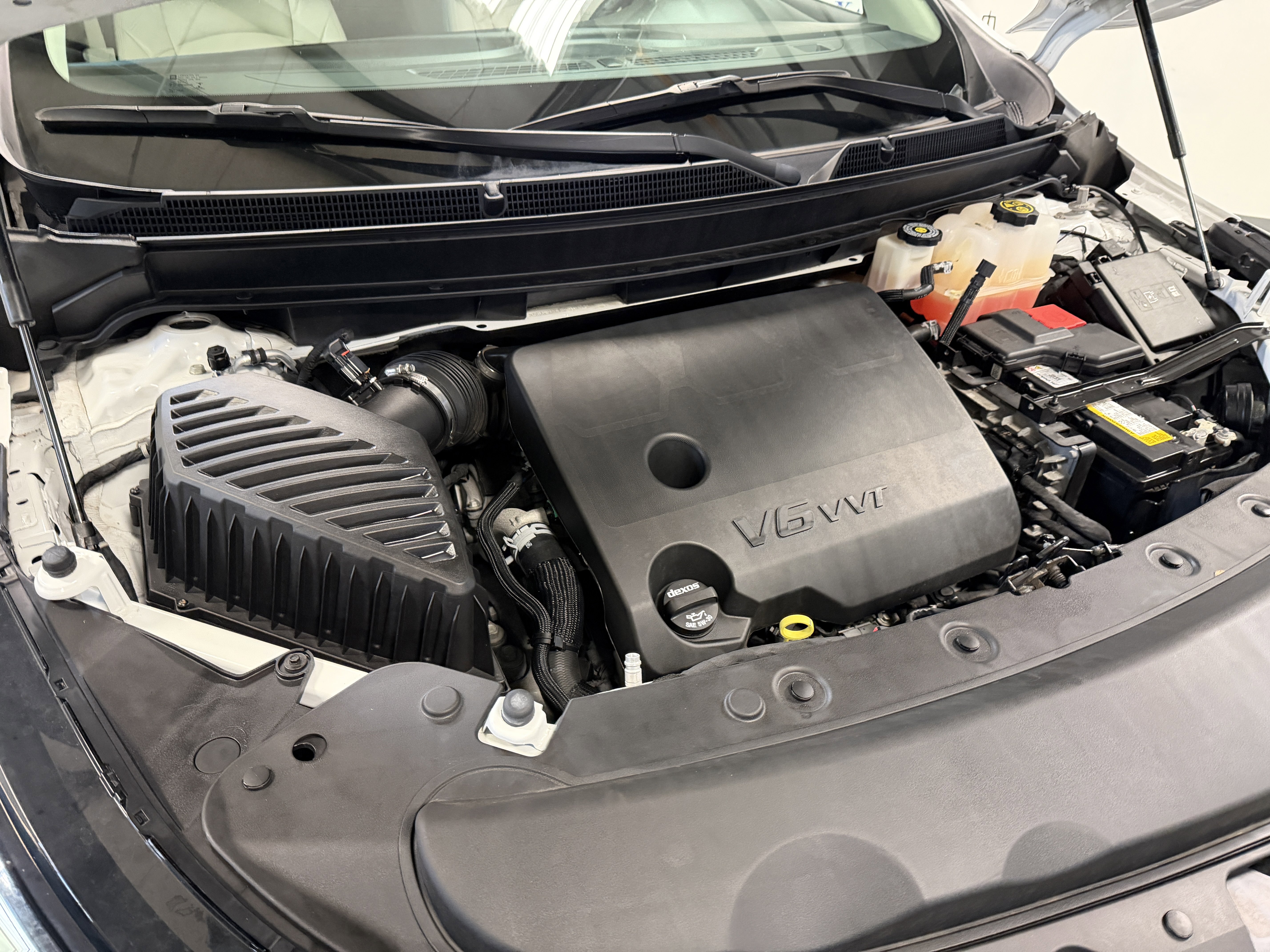 Used 2023 Buick Enclave Essence w/ Experience Buick Package image 35