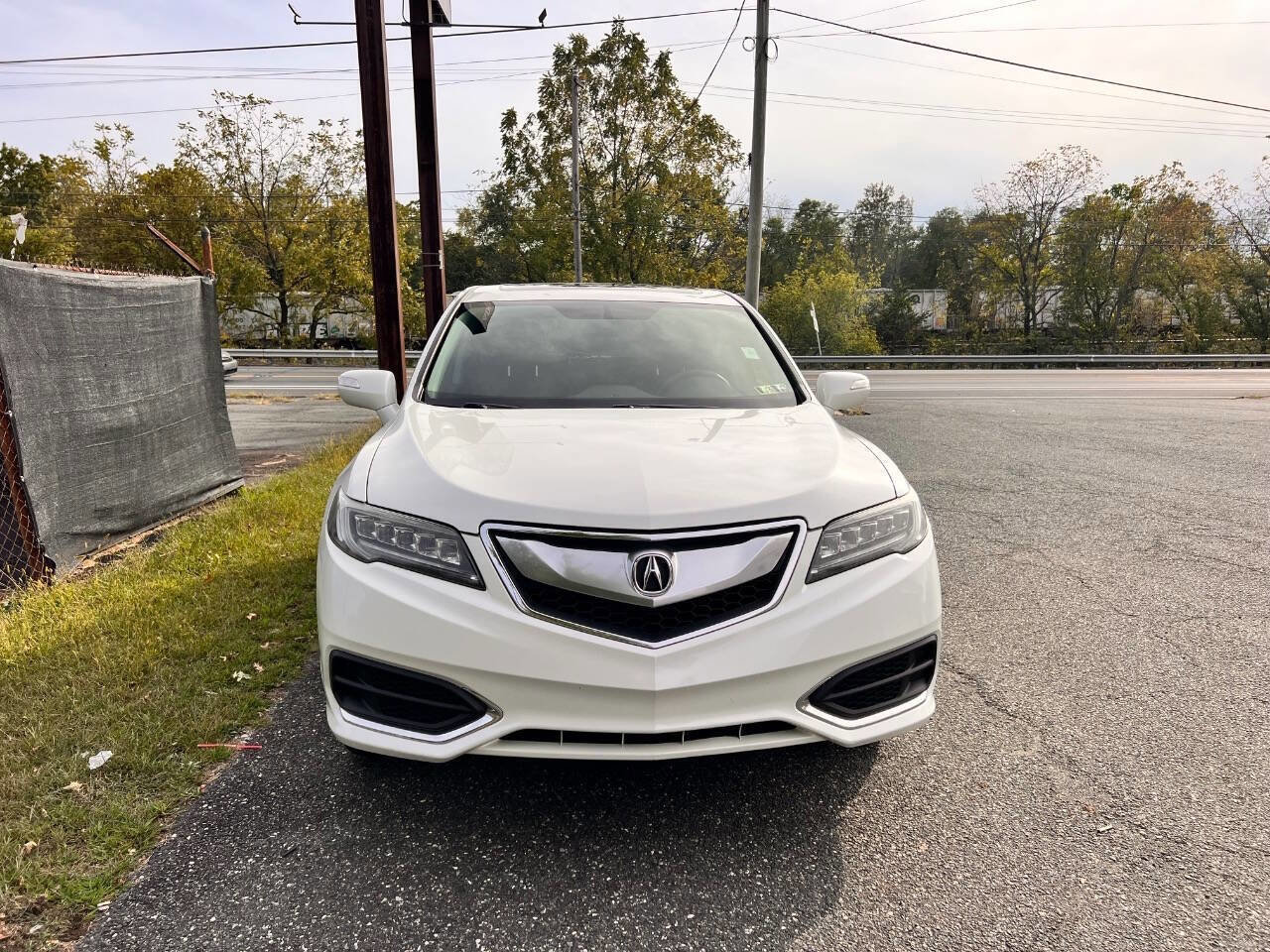 Used 2017 Acura RDX AWD image 1