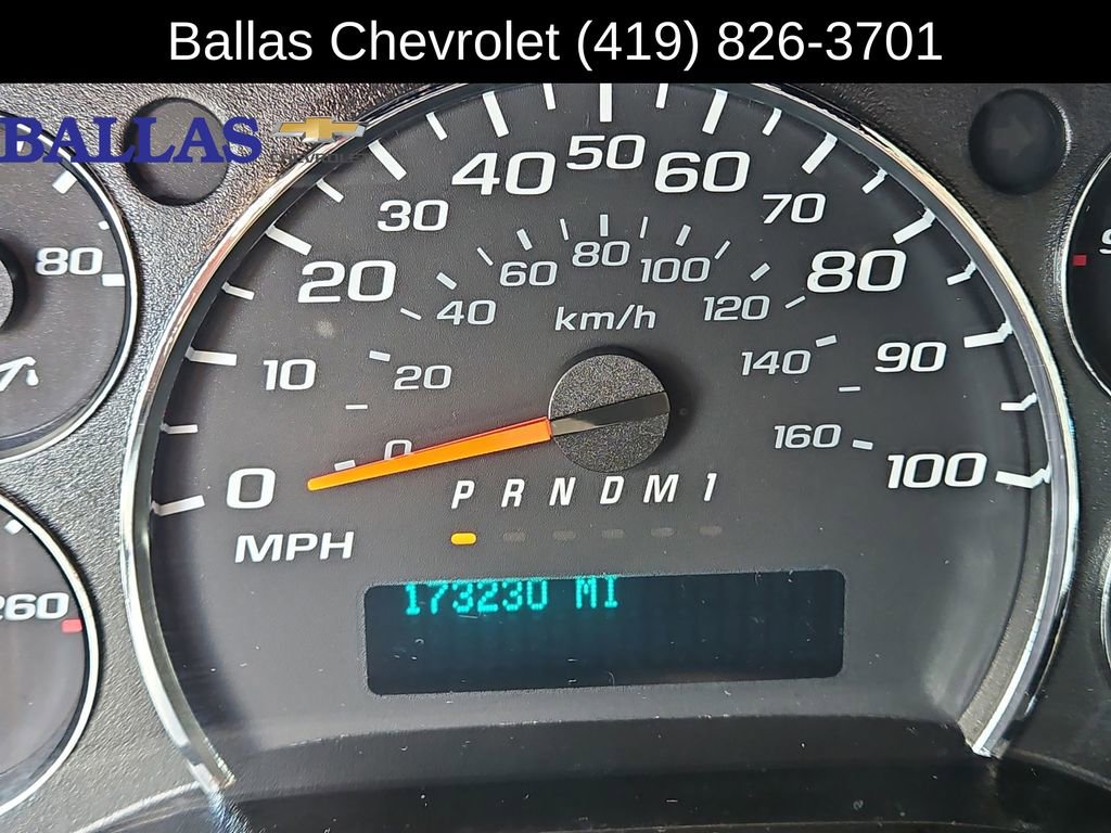 Used 2014 Chevrolet Express 2500 RWD image 12