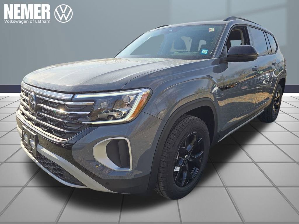 New 2025 Volkswagen Atlas Peak Edition SE