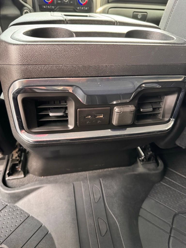 Used 2022 Chevrolet Silverado 3500 LTZ w/ LTZ Convenience Package AWD/4WD image 18