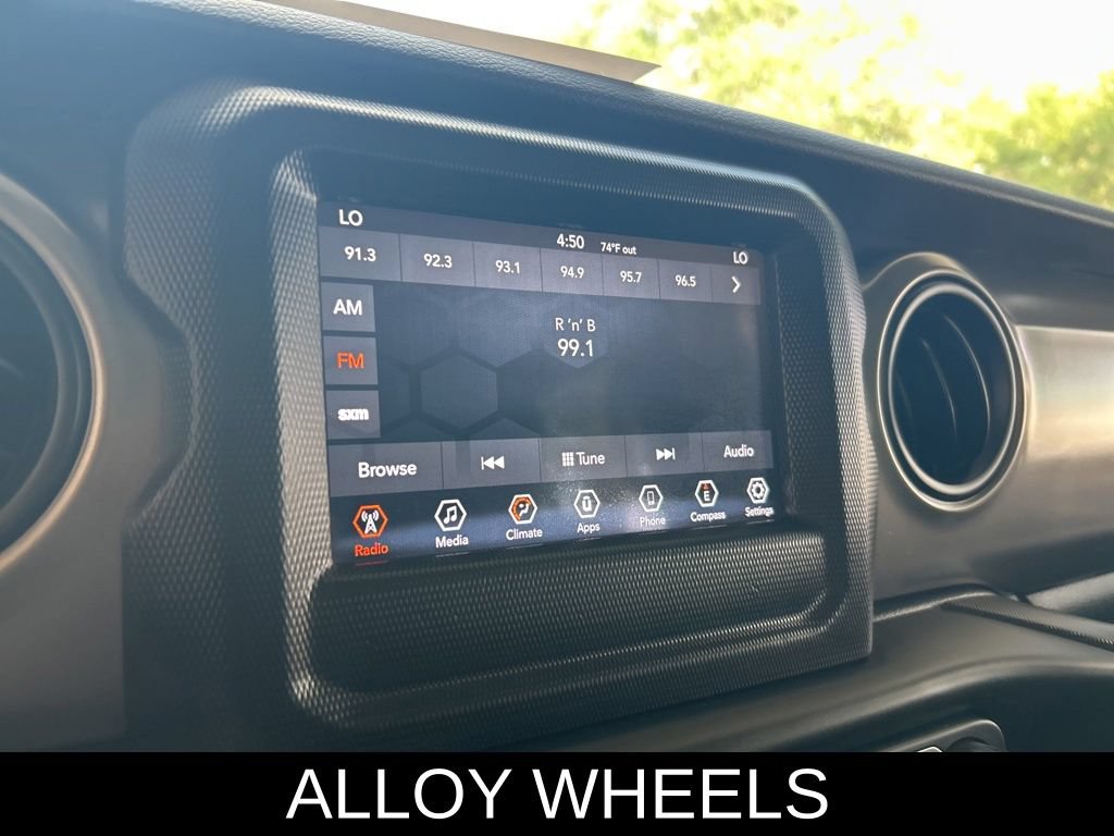 Used 2018 Jeep Wrangler Unlimited Sport S AWD/4WD image 10