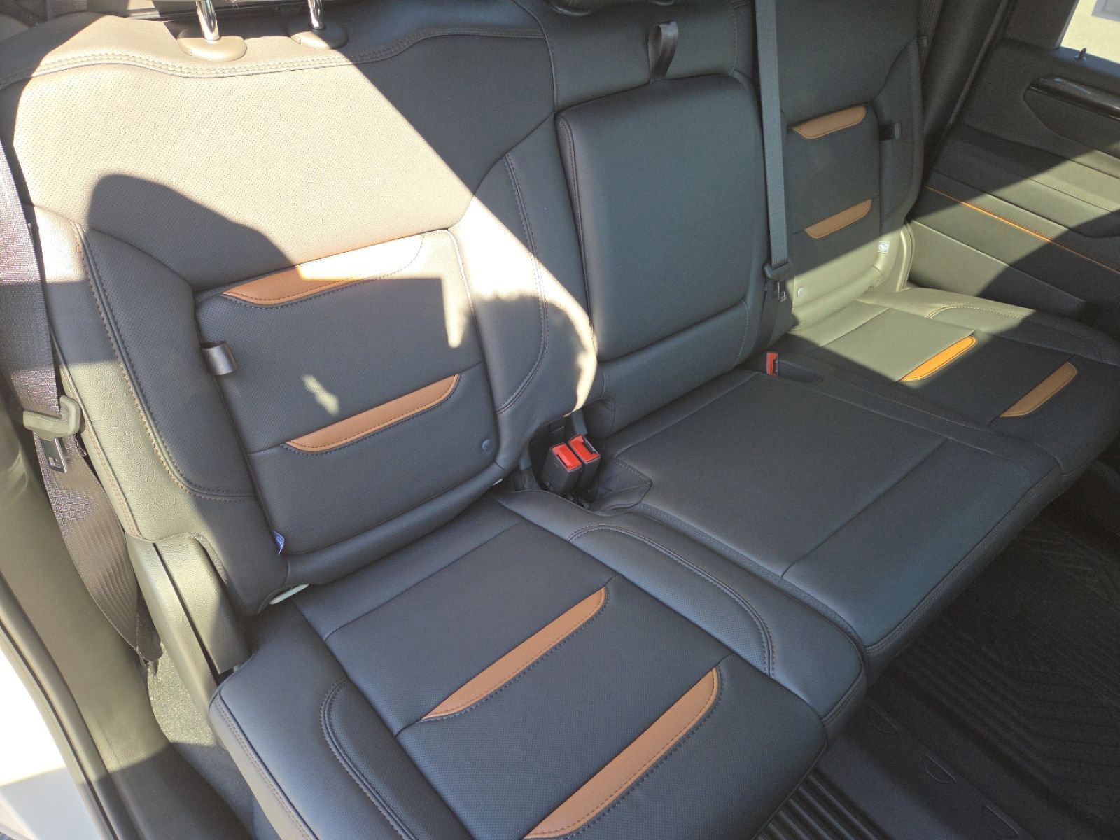 New 2026 GMC Sierra 2500 AT4 w/ AT4 Premium Plus Package image 28