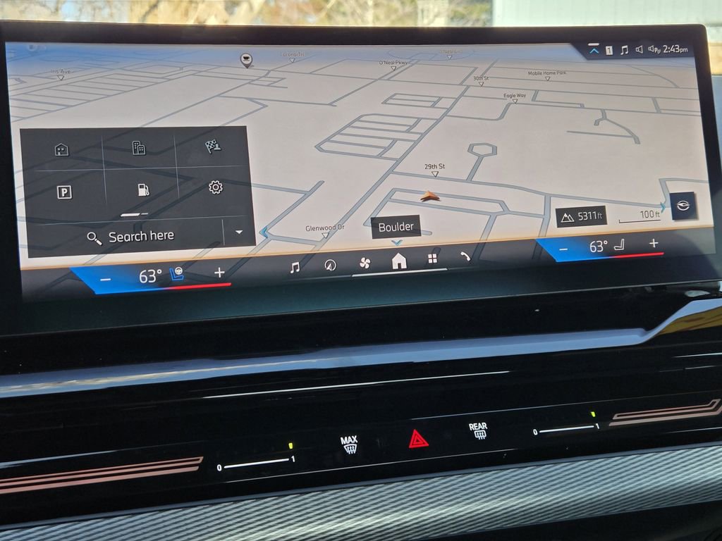 Certified 2025 BMW 530i xDrive w/ M Sport Package image 21