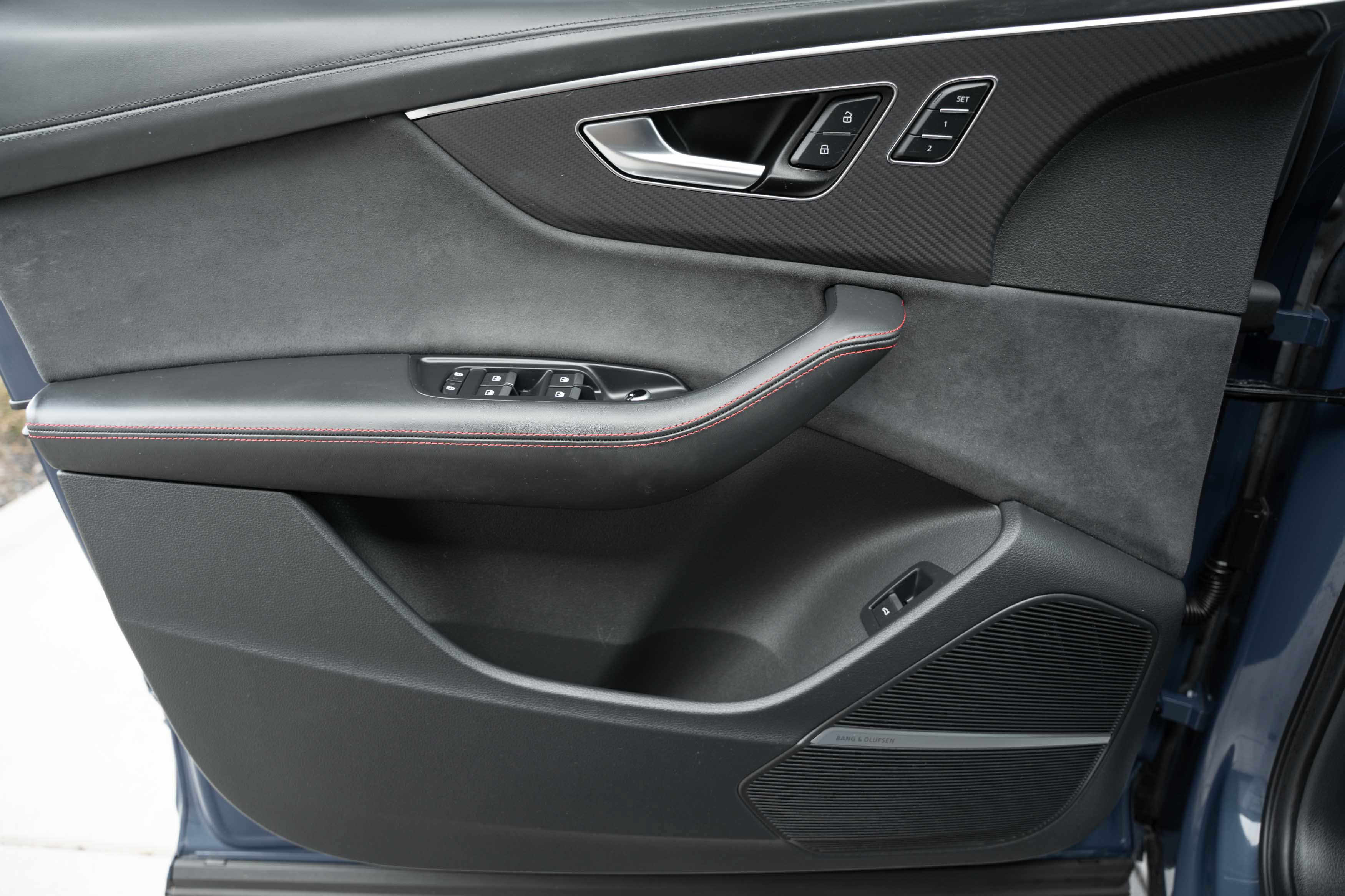 Certified 2025 Audi SQ7 Prestige AWD/4WD image 18