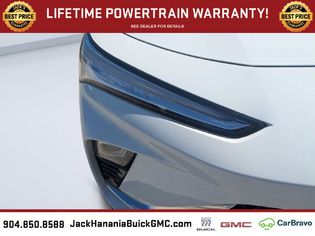 Used 2025 Buick Envista Sport Touring w/ Convenience I Package FWD image 9
