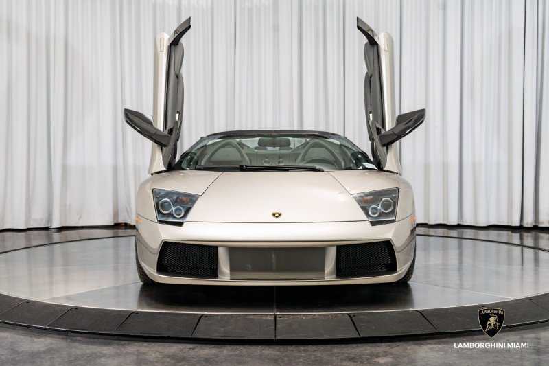 Used 2006 Lamborghini Murcielago Roadster image 4