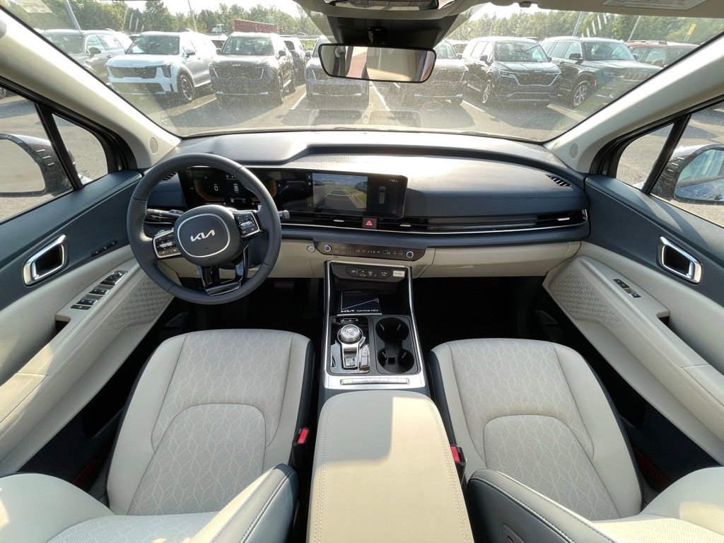 New 2026 Kia Carnival EX image 24
