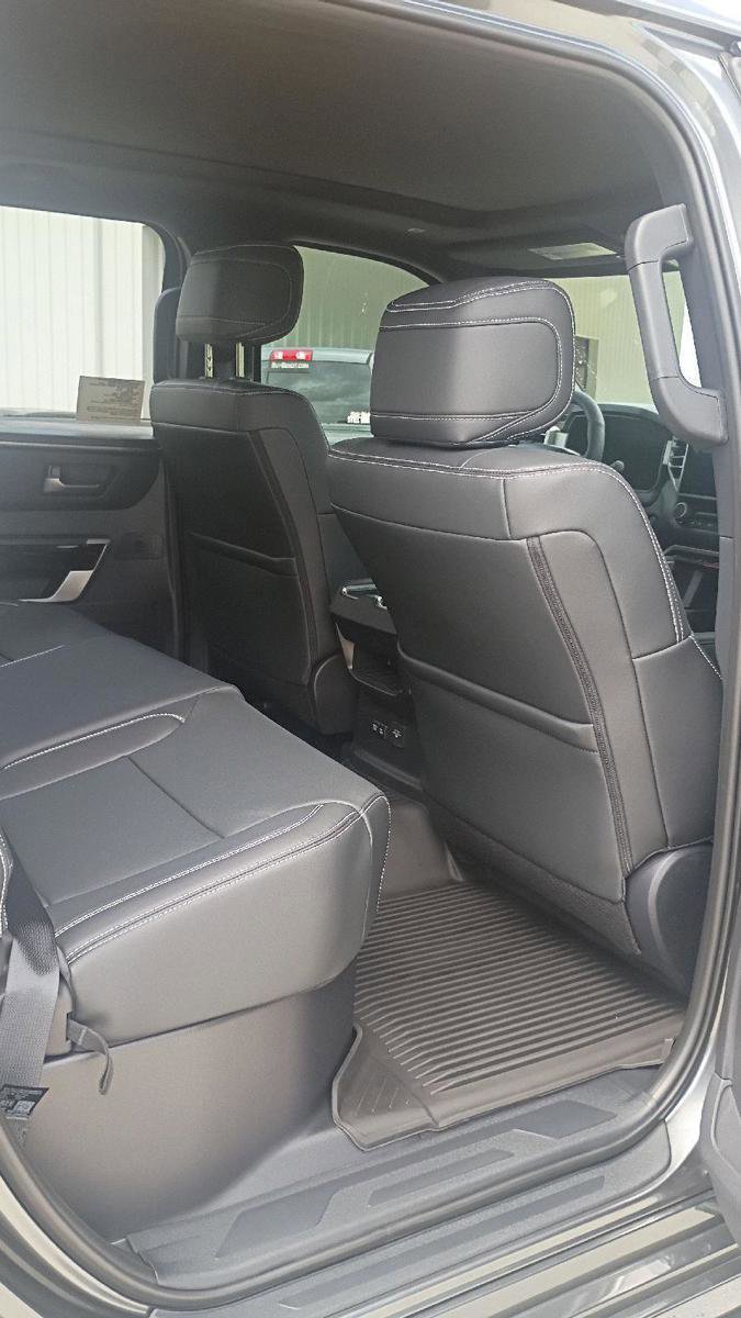 New 2026 Toyota Tundra Limited AWD/4WD image 18