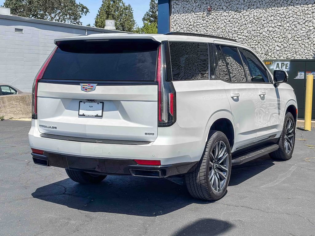Certified 2022 Cadillac Escalade Sport AWD/4WD image 4