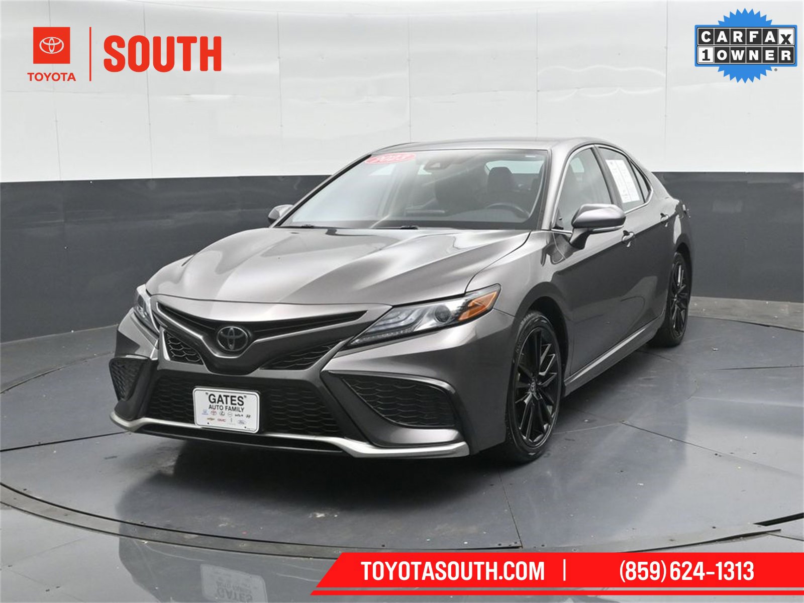 Used 2023 Toyota Camry XSE image 6