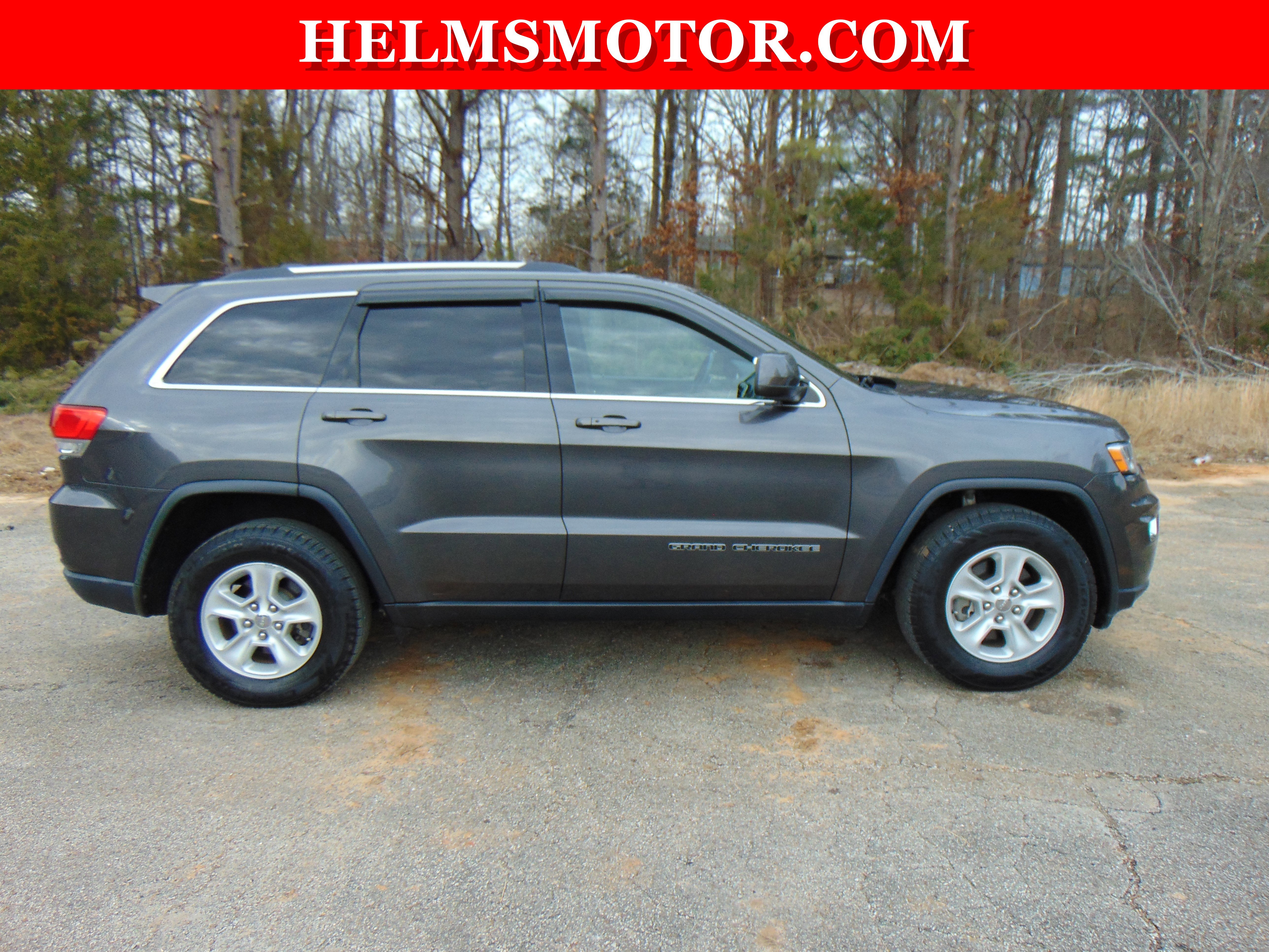 Certified 2017 Jeep Grand Cherokee Laredo w/ Quick Order Package 2BE image 14