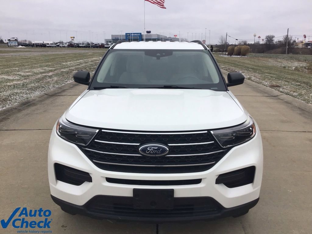 Used 2021 Ford Explorer XLT image 12