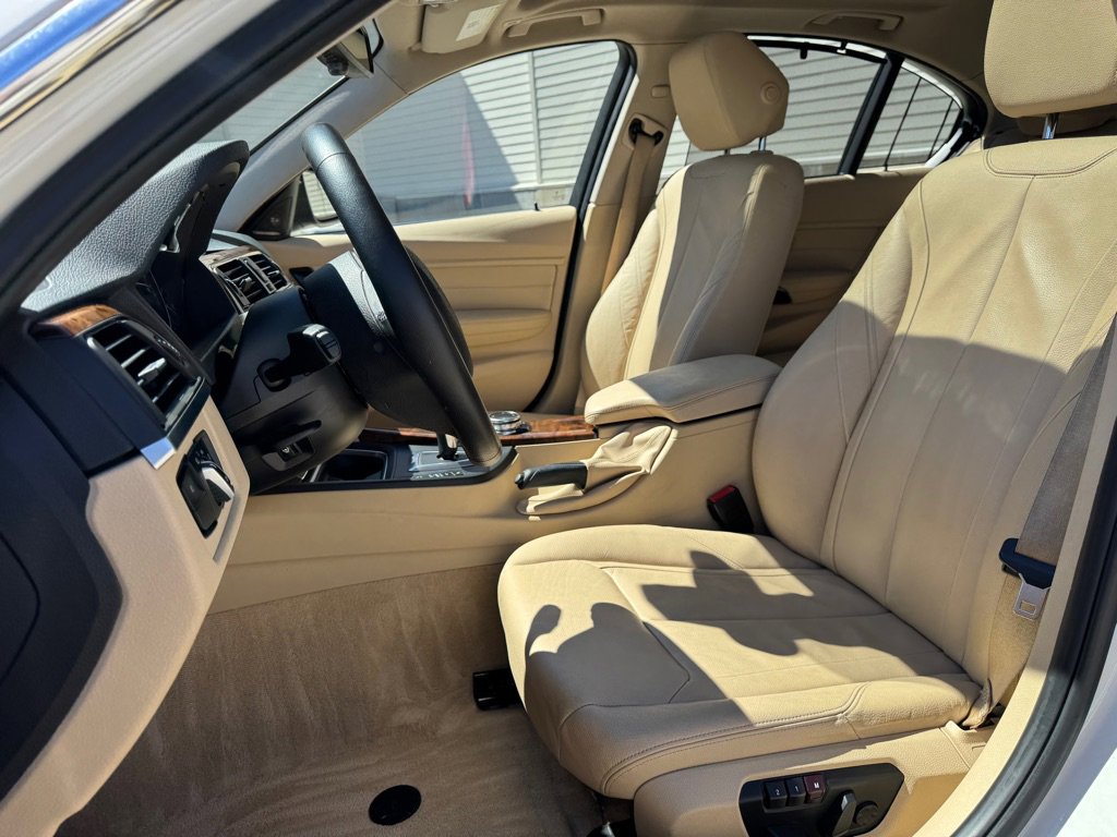 Used 2014 BMW 335i Sedan image 12