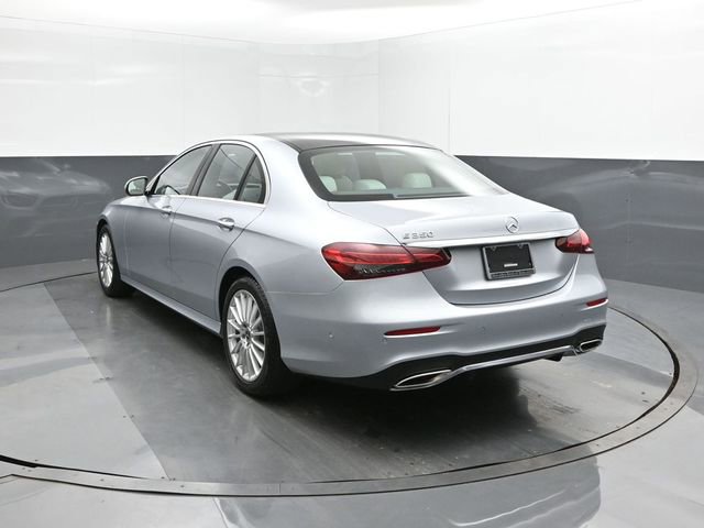 Used 2022 Mercedes-Benz E 350 Sedan image 8