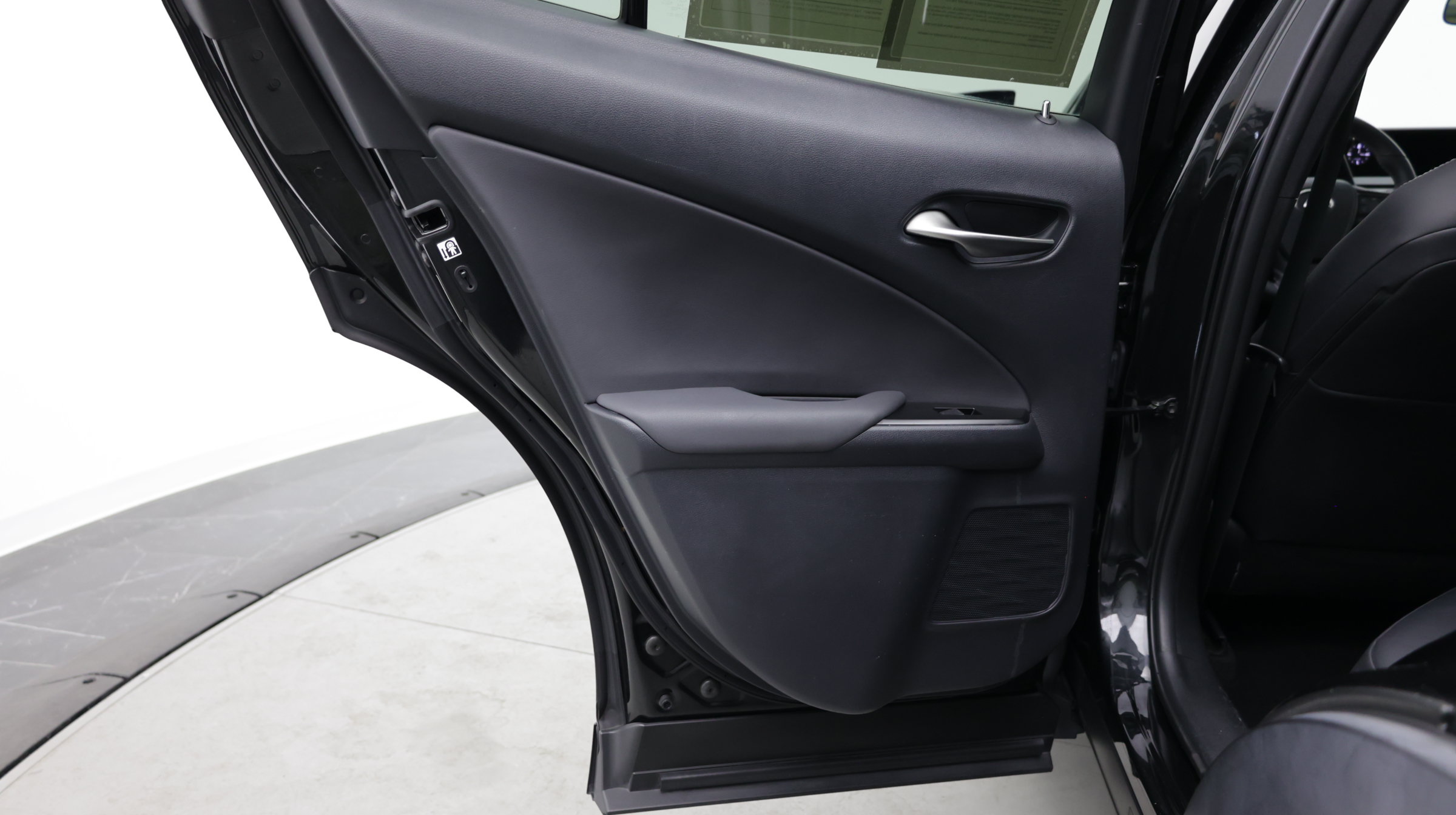 Used 2021 Lexus UX 200 w/ Accessory Package (Z2) FWD image 38