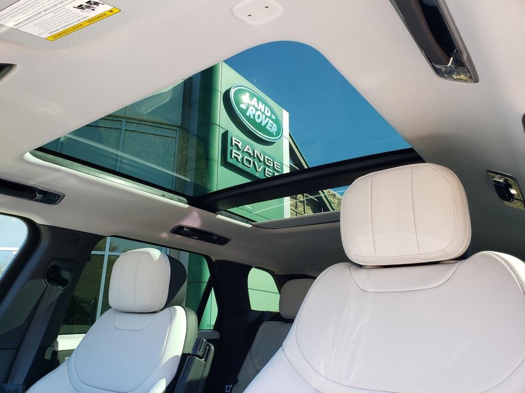 New 2025 Land Rover Range Rover Sport Dynamic SE image 21