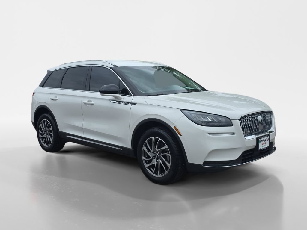 Used 2022 Lincoln Corsair AWD w/ Equipment Group 101A image 9