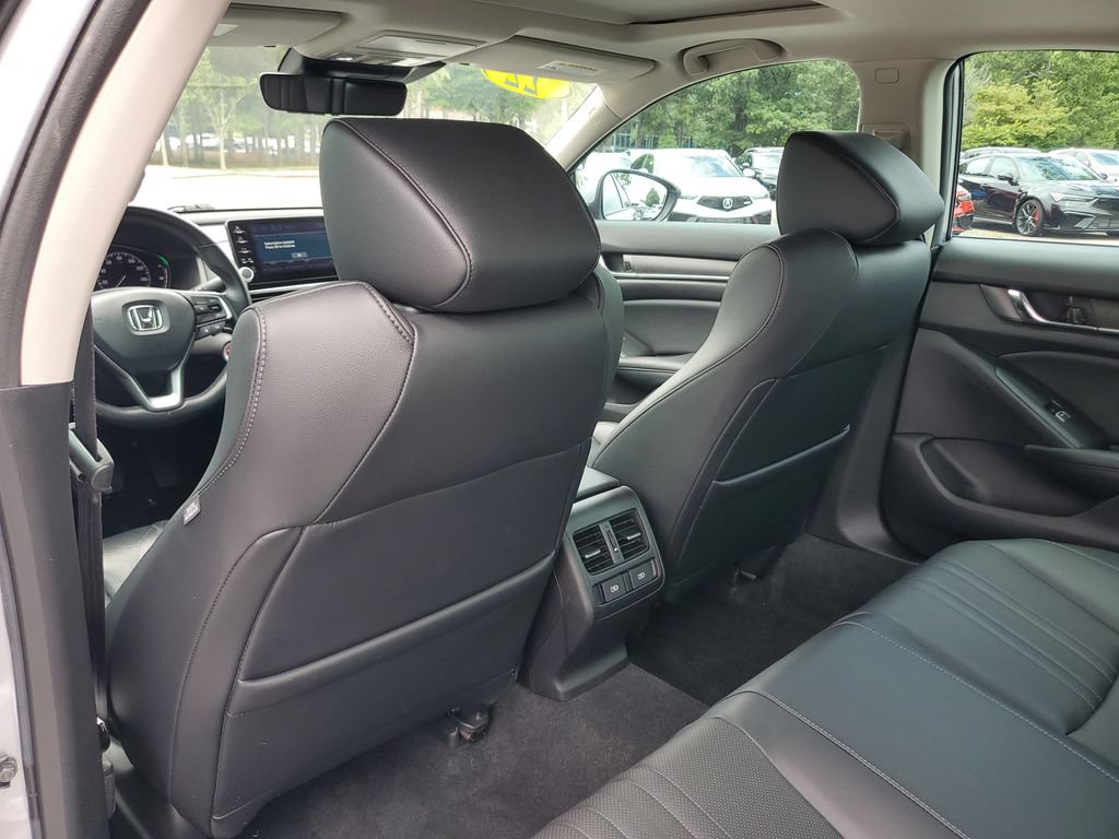 Used 2022 Honda Accord EX-L image 11