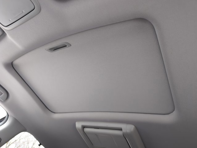 Used 2017 Honda Pilot Touring image 15