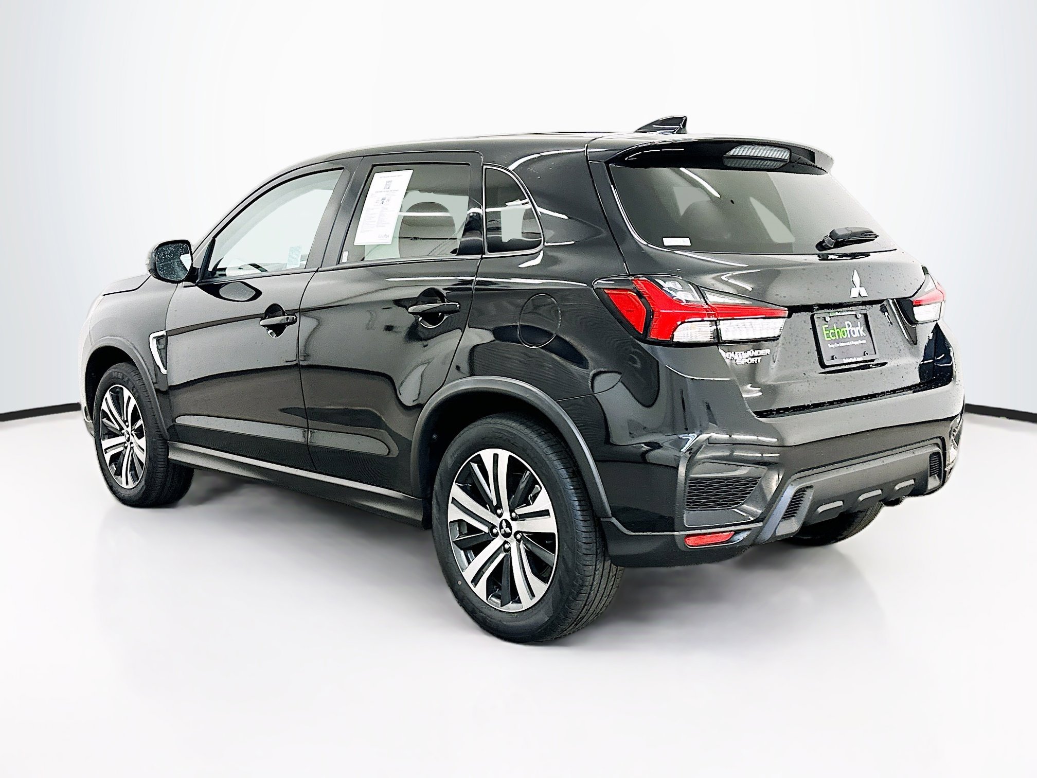Used 2025 Mitsubishi Outlander Sport AWD image 5