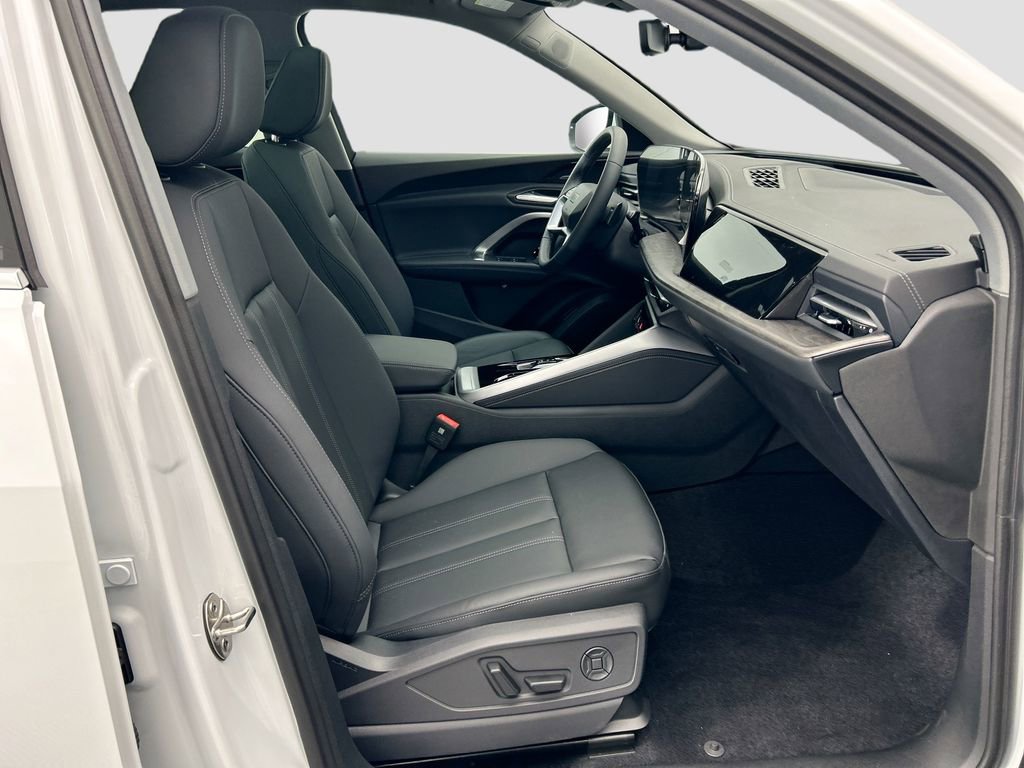 Used 2025 Audi Q5 Premium Plus image 19