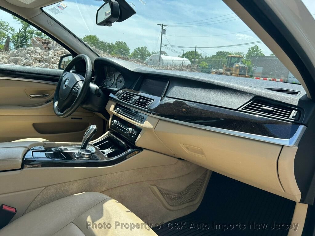 Used 2014 BMW 528i xDrive Sedan AWD/4WD image 29