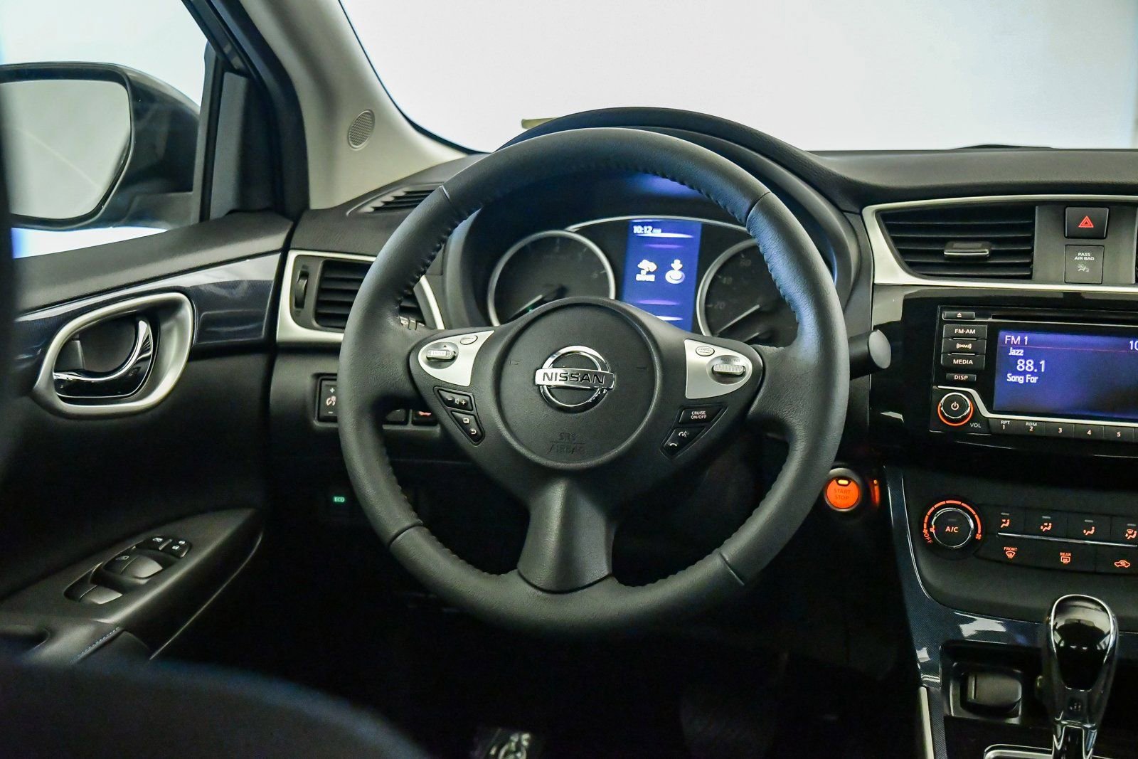 Used 2017 Nissan Sentra SR image 12