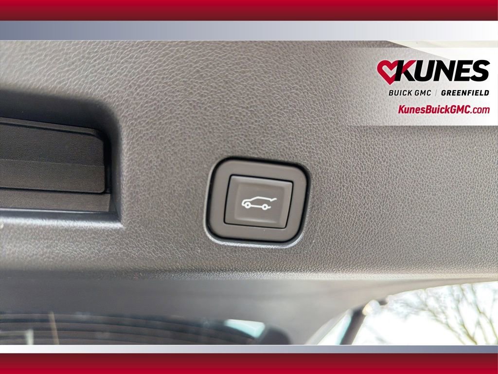 New 2026 GMC Acadia Denali Ultimate w/ LPO, Floor Liner Package image 42