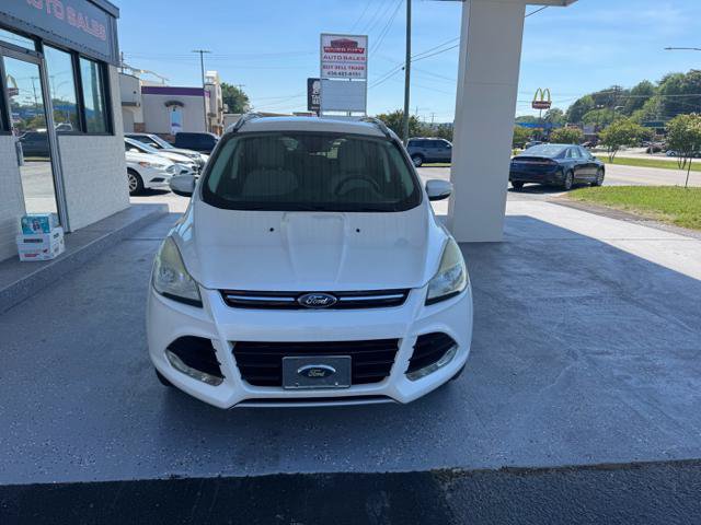 Used 2014 Ford Escape Titanium FWD image 2