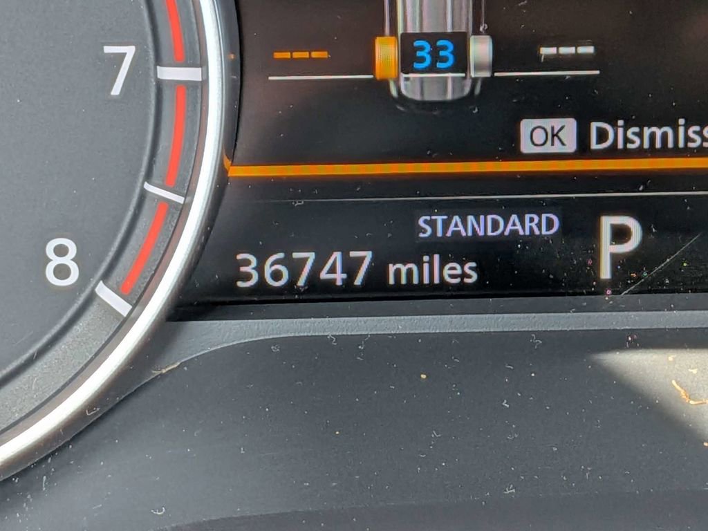 Used 2024 Nissan Rogue S FWD image 30