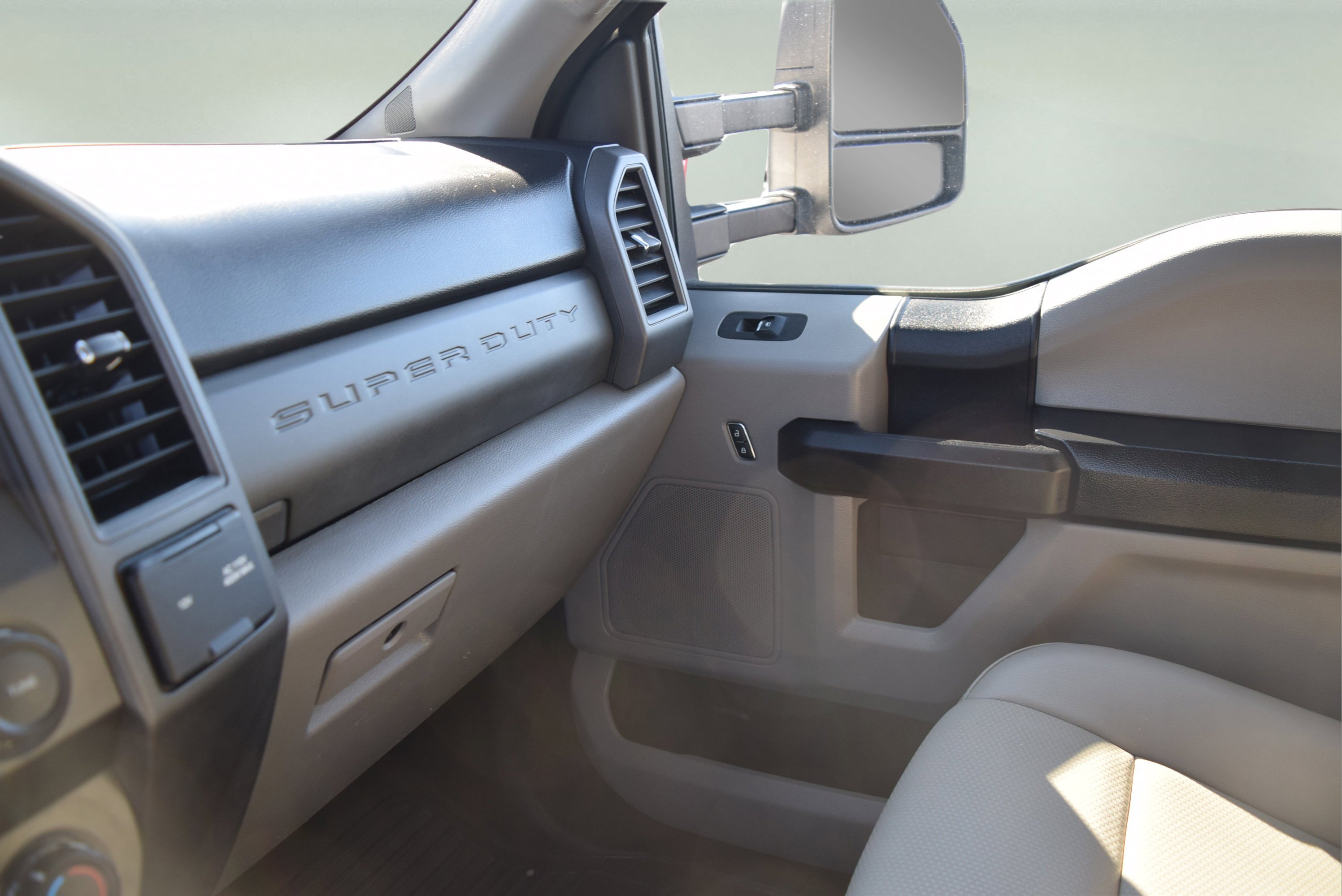 Used 2019 Ford F250 XL w/ XL Value Package image 16