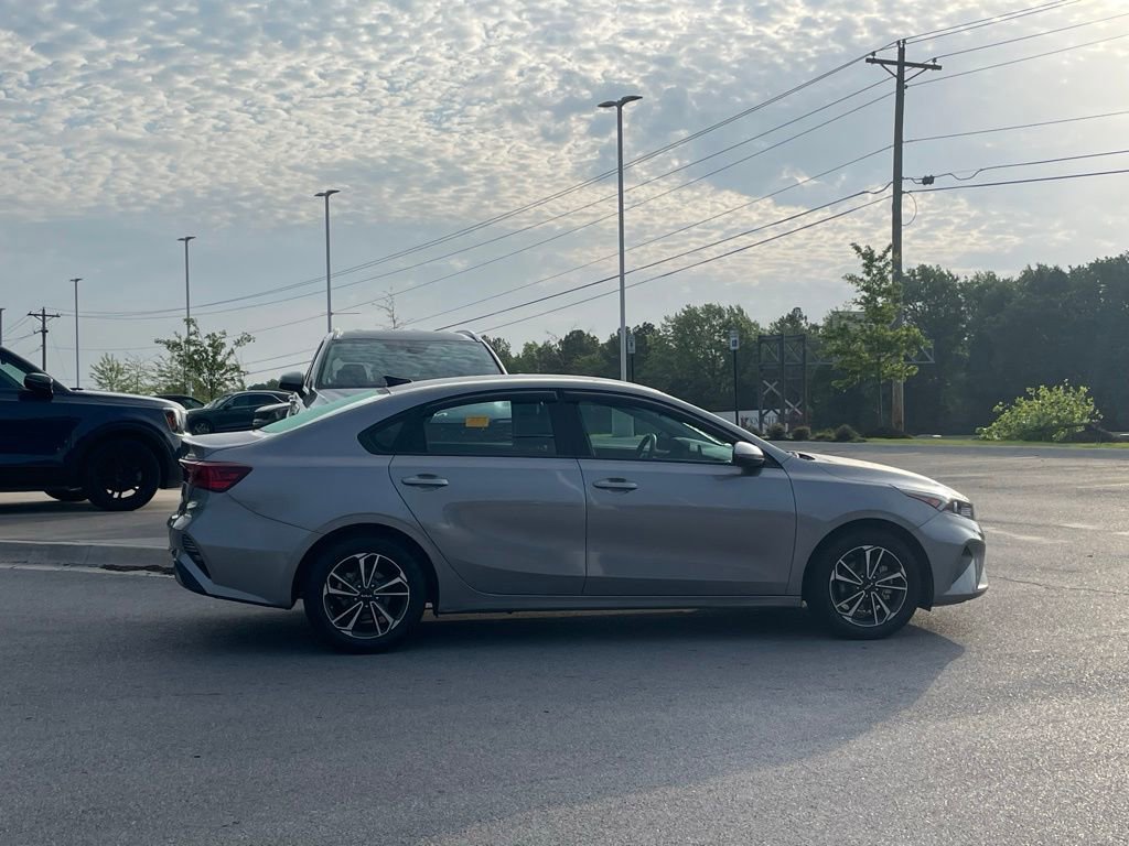 Certified 2024 Kia Forte LXS w/ LXS Technology Package FWD image 8