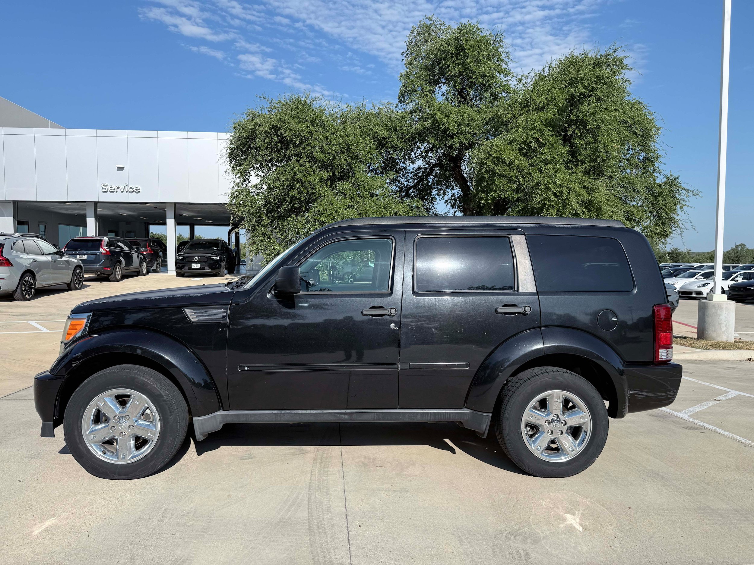 Used 2008 Dodge Nitro SLT w/ Convenience Group AWD/4WD image 3